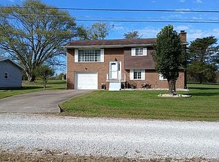 116 Forsythia Ave, Davisville, WV 26142