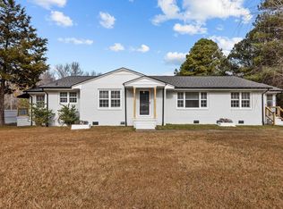 900 Roxboro Rd, Oxford, NC 27565