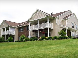 405 Heritage Way, Gansevoort, NY 12831