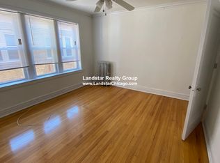 1420 W Hutchinson St APT 3S, Chicago, IL 60613