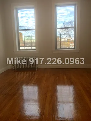 Rented by Weissman Realty | media 3