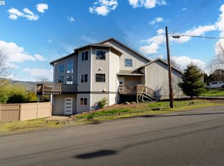 1222 Lincoln St, Hood River, OR 97031