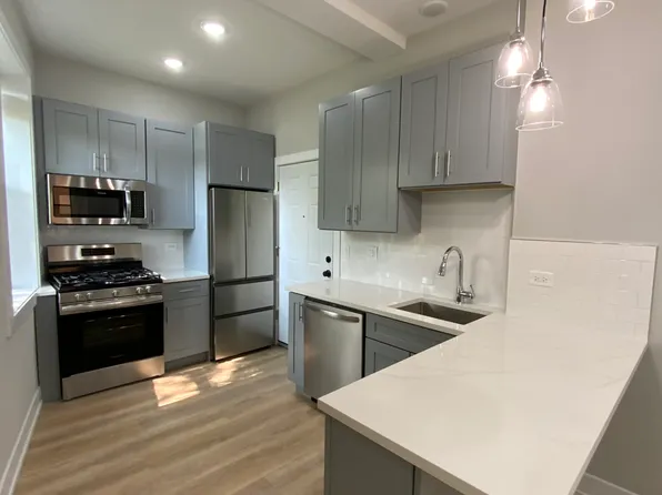 (undisclosed Address), Chicago, IL 60614