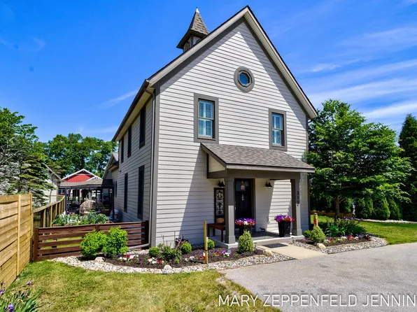 315 Rachaels Way, Spring Lake, MI 49456