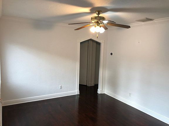 4th image of 2218 Hoffner Ave