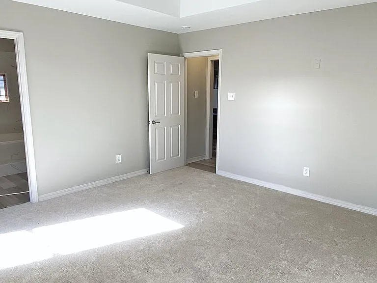 206 Stonecliff Dr — Photo 13