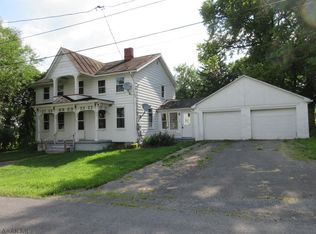132 Liberty St, Bedford, PA 15522