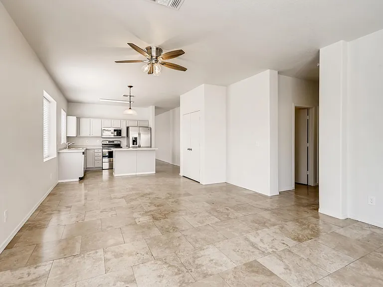 8726 W Bobby Lopez Dr — Photo 12
