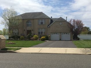 841 #OAKLEY DRI, Freehold, NJ 07728