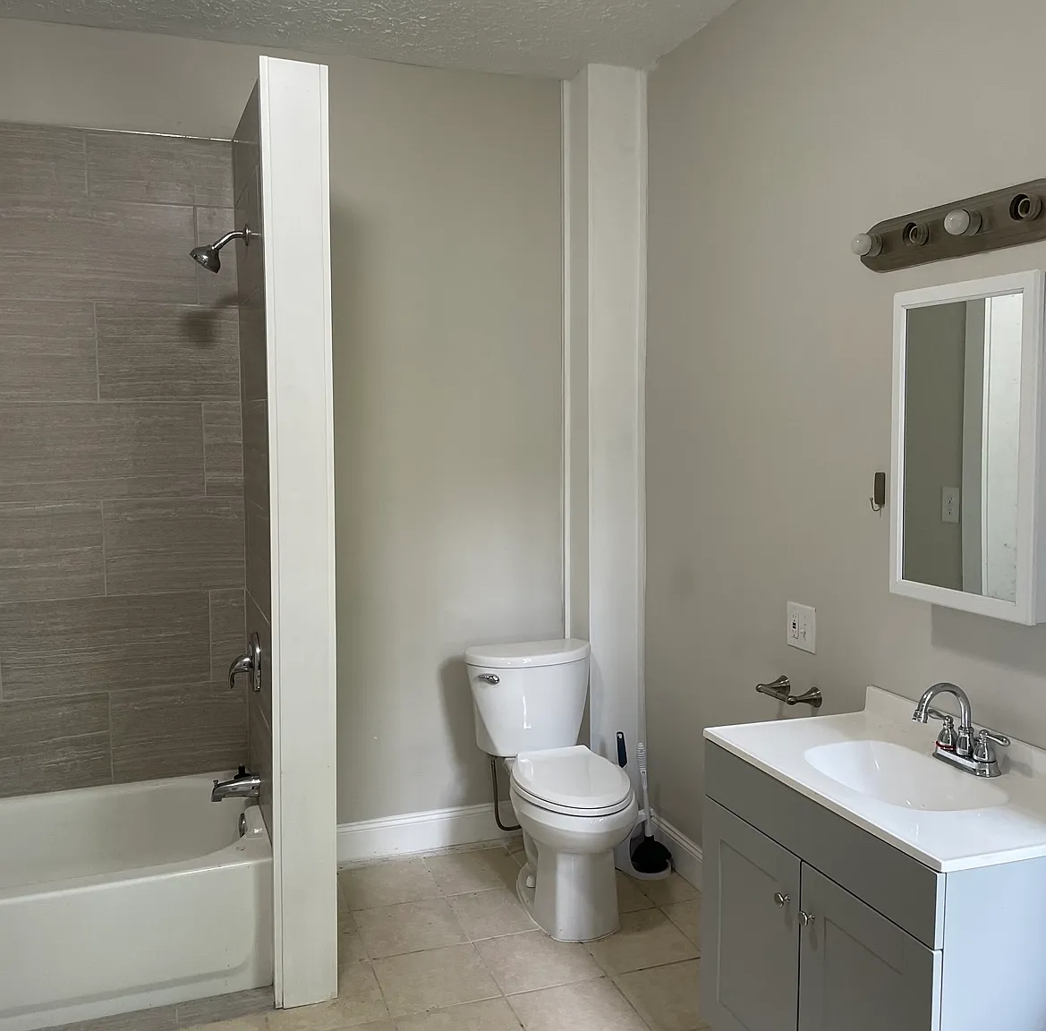 37 Magnolia Avenue - 1 — Photo 3