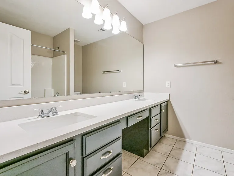 1510 N Saddle St — Photo 15