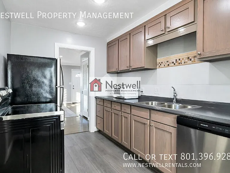 2590 E Wilmington Ave — Photo 7