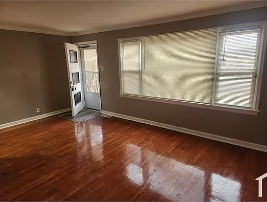 10216 Ashbrook Dr — Photo 2