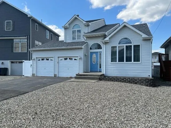 4 Alcala Drive, Brick, NJ 08723
