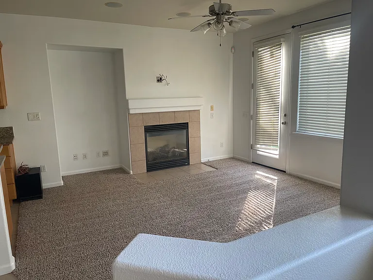 1667 Hearthsong Dr — Photo 8