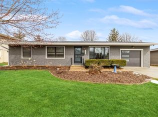 4015 Ross Rd, Ames, IA 50014