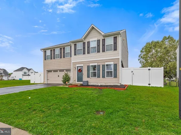 36442 Carriage Walk Ln, Delmar, DE 19940