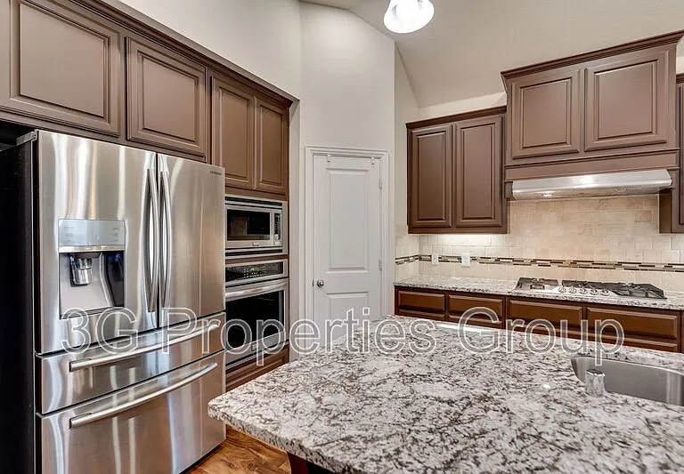 9916 Echo Summit Dr — Photo 10