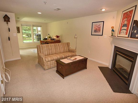 5th image of 1434 Thornbury Ct