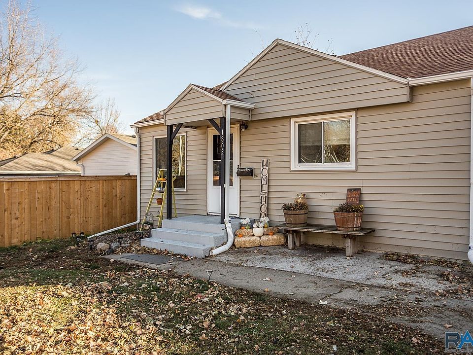 1803 W 18th St, Sioux Falls, SD 57105 Zillow