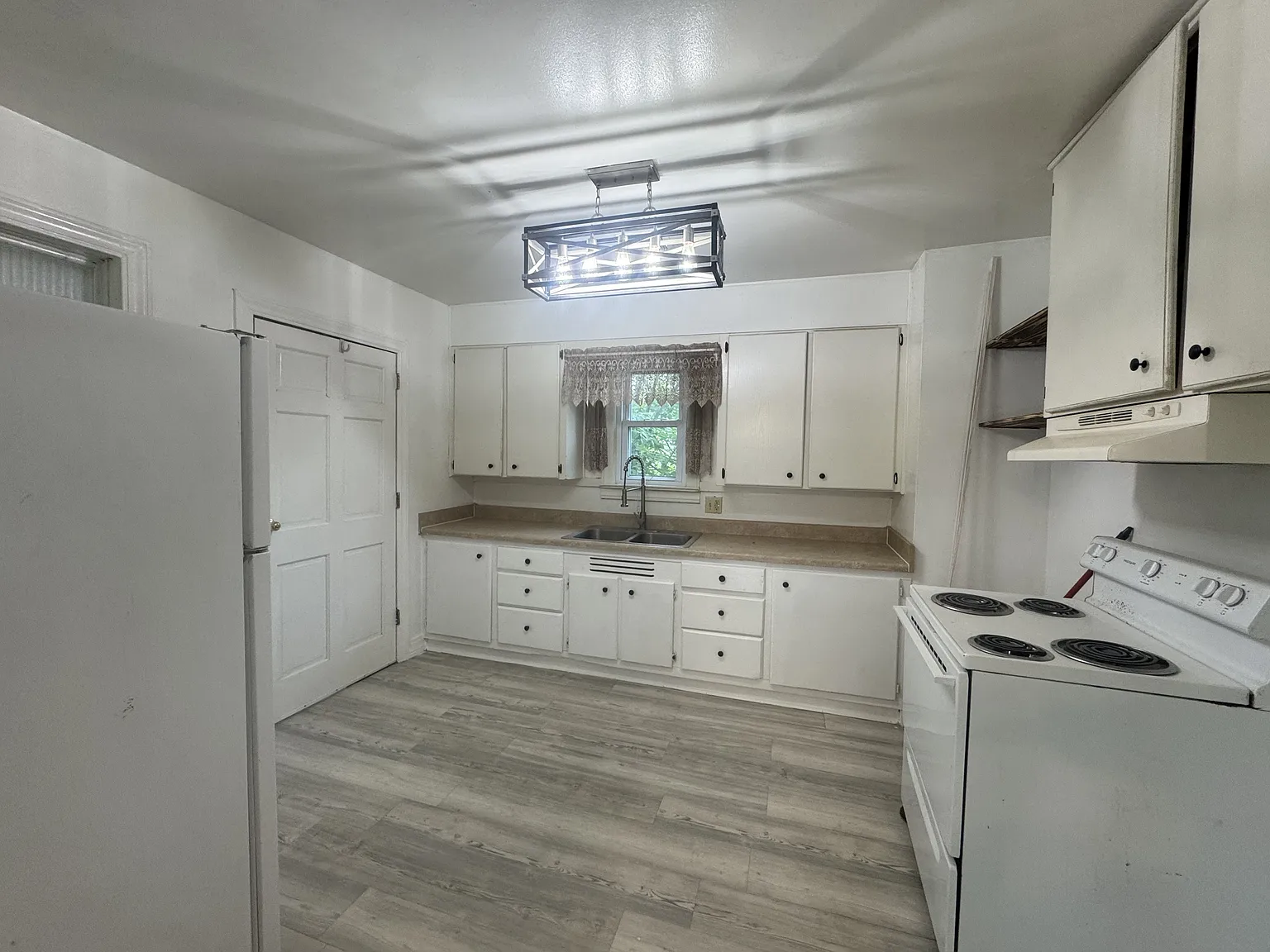2715 w 48th st - 1 — Photo 4