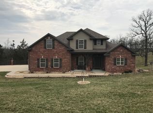 3307 Rock Ridge Rd, Jefferson City, MO 65109