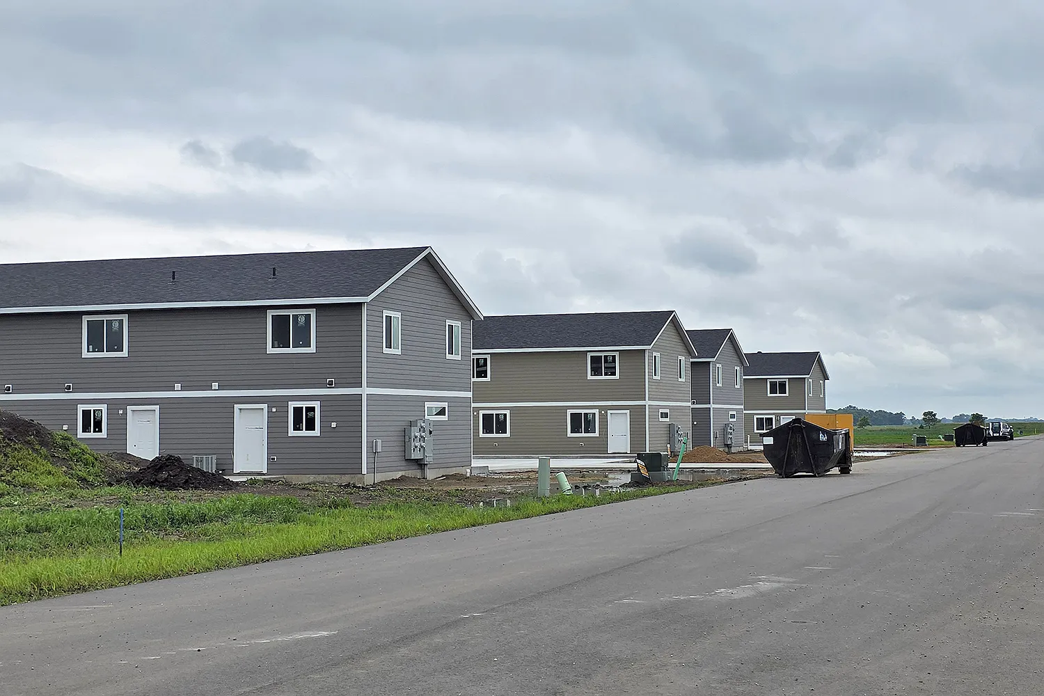 Medary Creek Townhomes — Photo 3