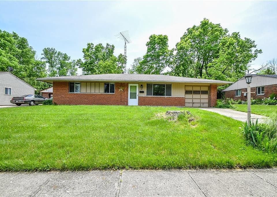 1st image of 14 Greacian Ave