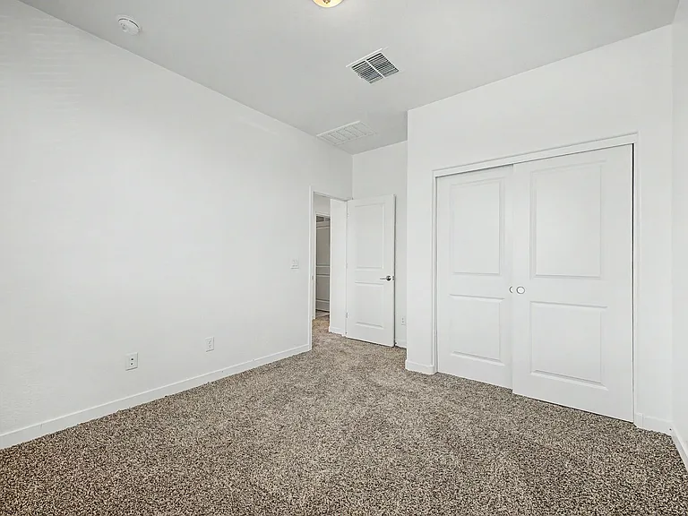 10984 W Pierce St — Photo 25
