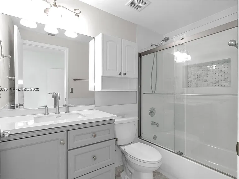 1393 Barcelona Way #4-26 — Photo 19