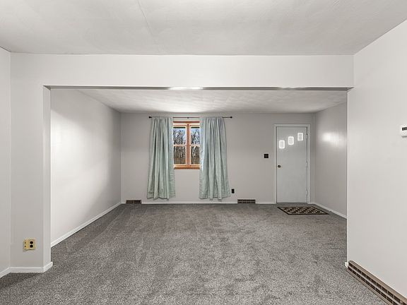 5th image of 84 N Highland Ave