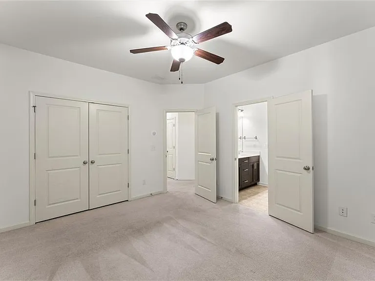 2770 Prado Ln — Photo 29