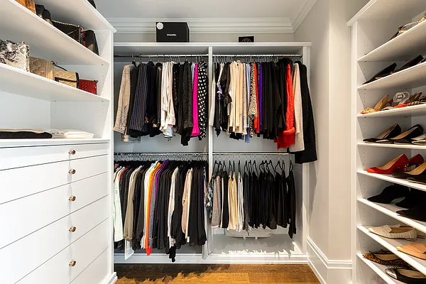 Sold by Corcoran | media 16