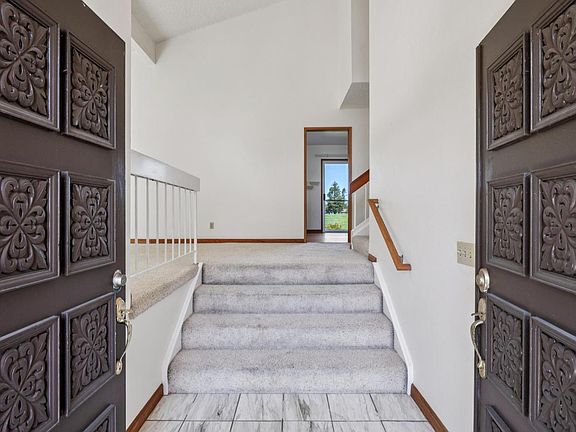 2nd image of 4987 Fern Pl