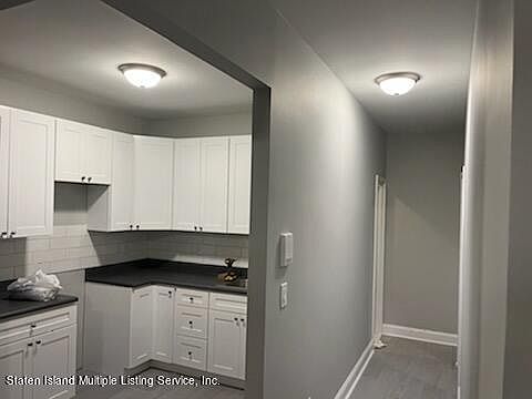 2nd image of 1000 Targee St #1A