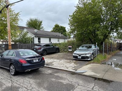 18 Calhoun Ave, Providence, RI, 02907