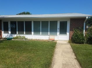 1018D Aberdeen Dr, Lakewood, NJ