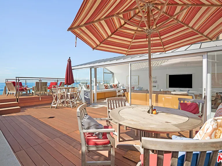 23536 Malibu Colony Rd — Photo 2