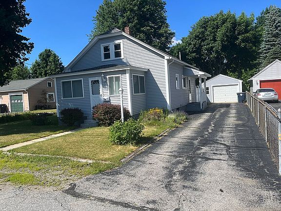 2nd image of 26 Joffre St