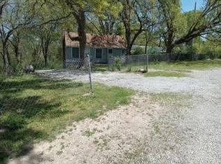 6800 Blue Pkwy, Kansas City, MO 64129