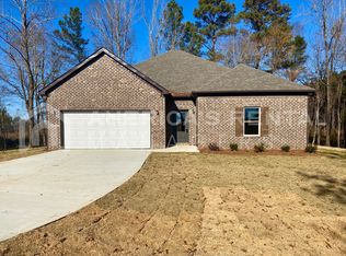324 Lakewood Ln, Parrish, AL 35580