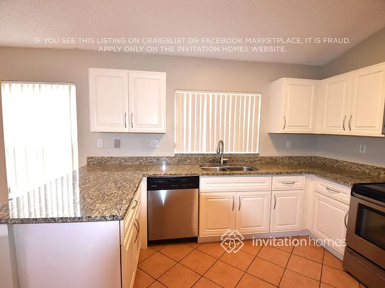 16565 NW 6th St — Photo 6