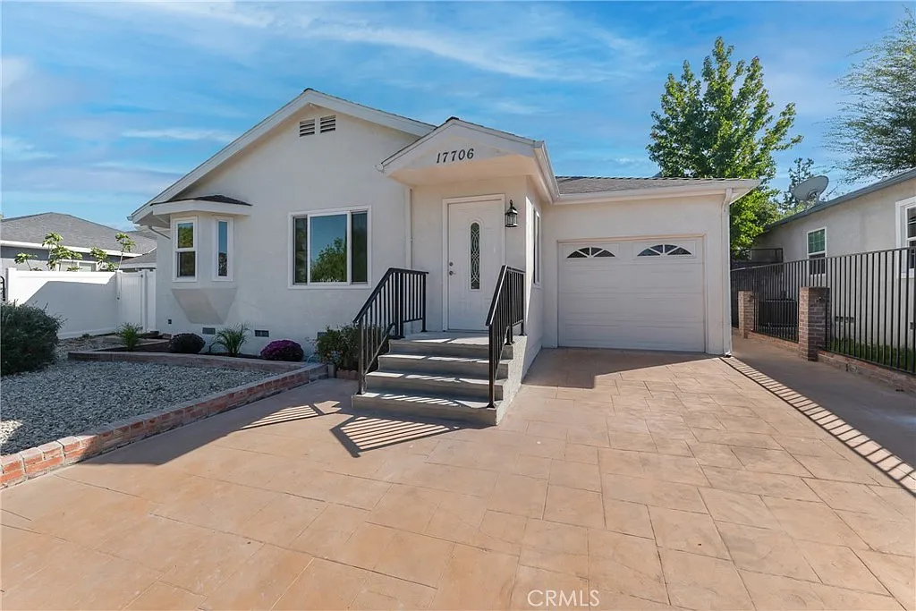 3 bed, 1710 sqft, $6,000 — Photo 2