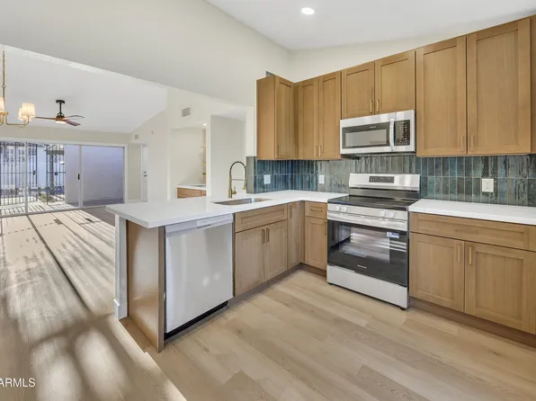 2819 N 49TH Street, Phoenix, AZ 85008