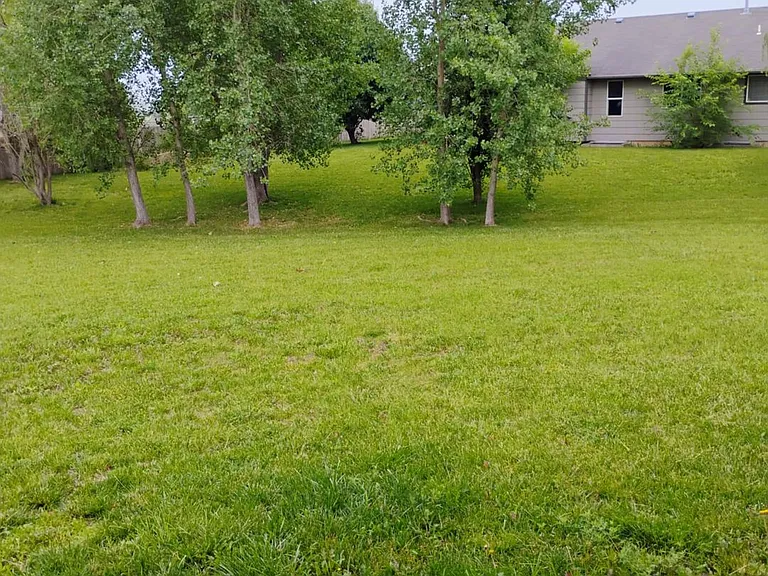 1818 N Nickelton Ct — Photo 31