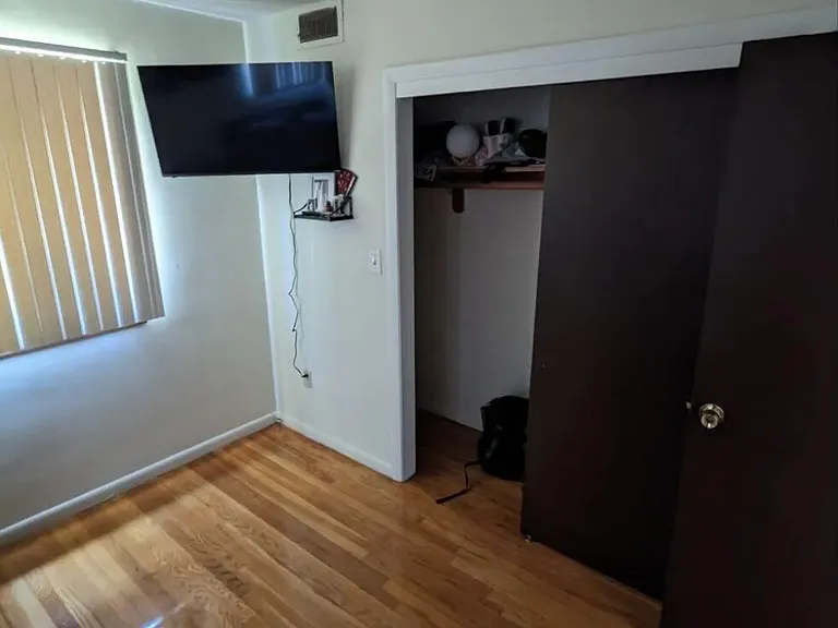 202 Central St #12 — Photo 6