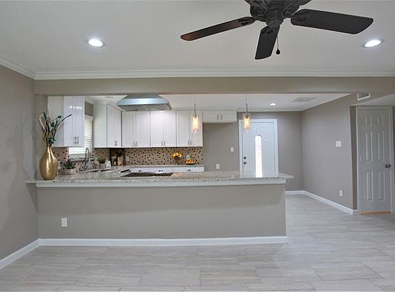 5th image of 1657 Poplar Dr