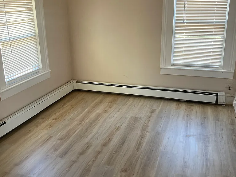 405 Bellevue St — Photo 6