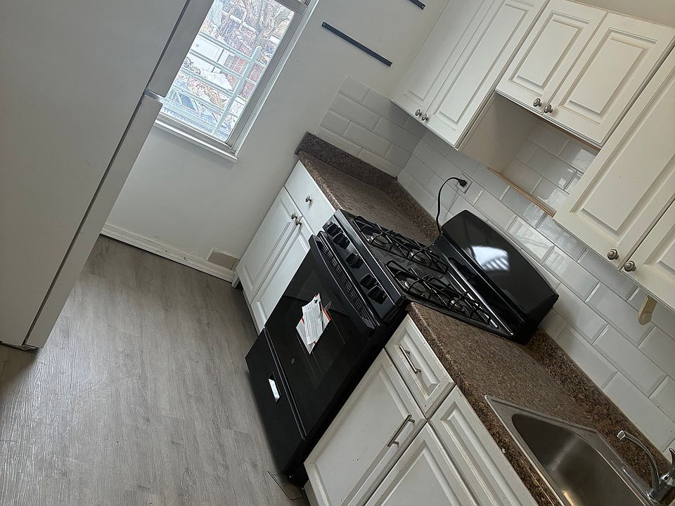 2nd image of 8014 95th Ave Floor 2