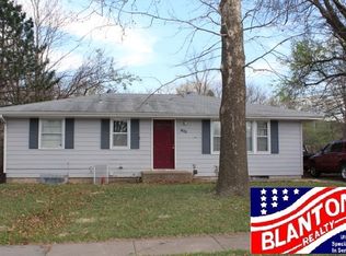 833 Smith St, Manhattan, KS 66502